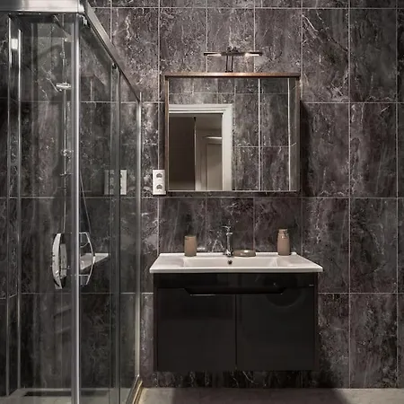 Апартаменты Luxury & Fully Equipped 3br Apt. In Sisli